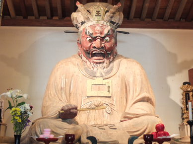 The fierce vermilion statue of Enma, King of the Underworld, at Ennō-ji